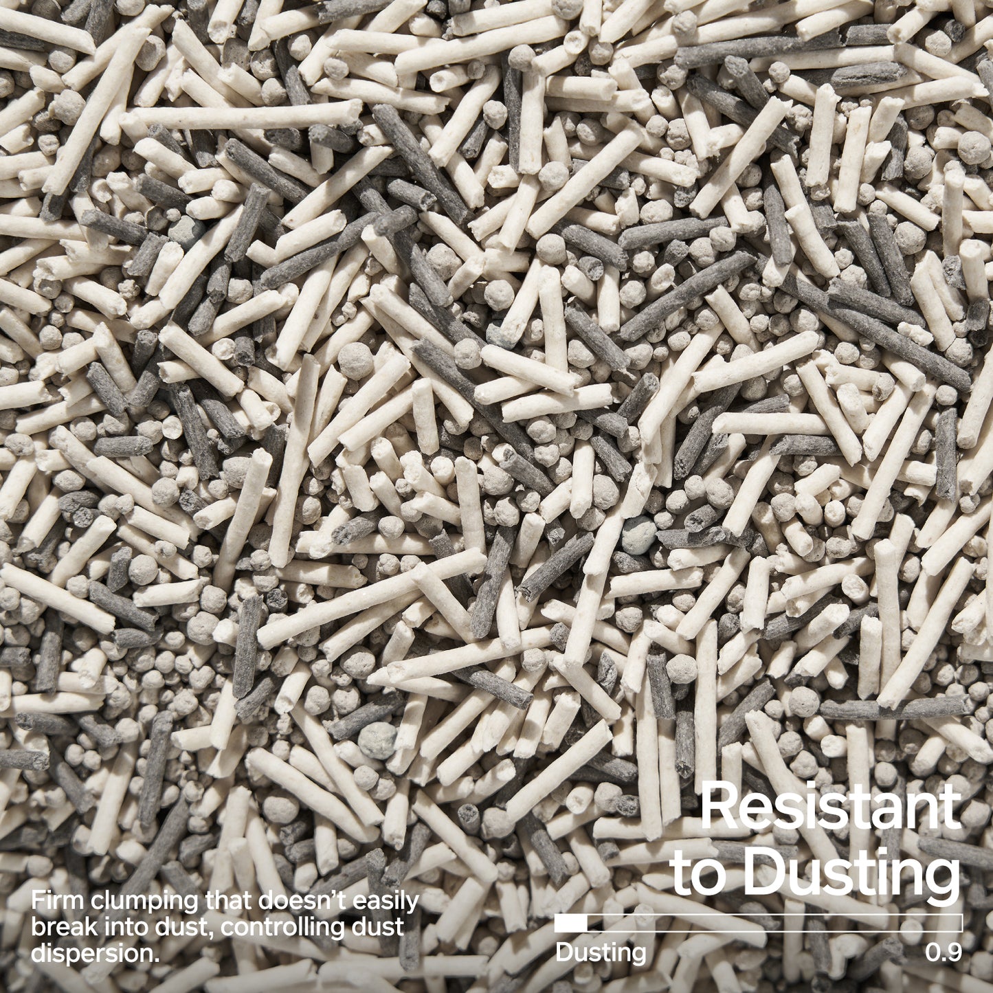 Pidan 3-in-1 cat litter close-up showing low dust granules of tofu and bentonite