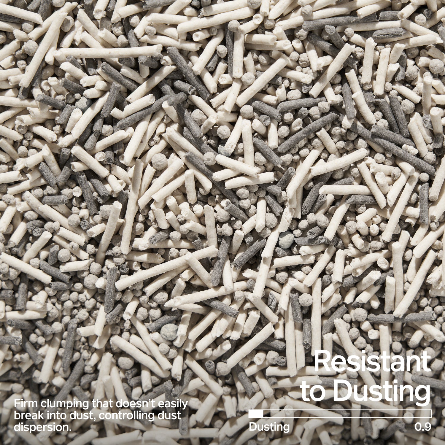Pidan 3-in-1 cat litter close-up showing low dust granules of tofu and bentonite